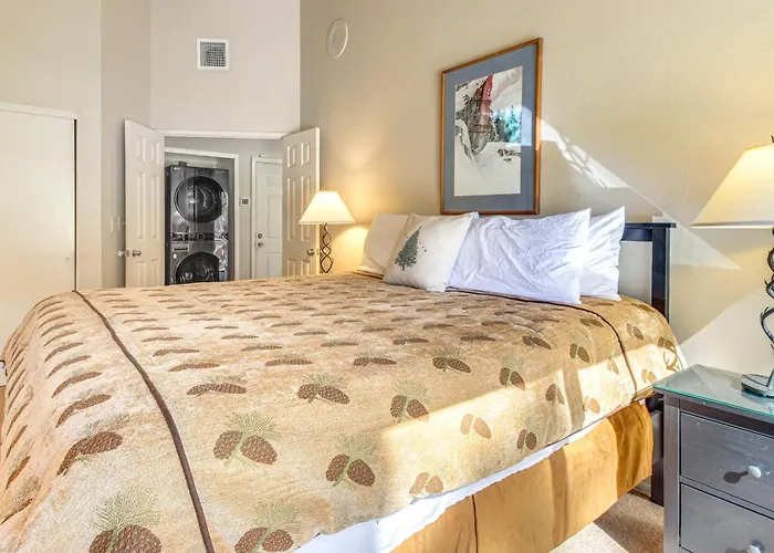 Holiday home Golf Course Getaway & Hot Tub Haven In Pinetop! Pinetop-Lakeside